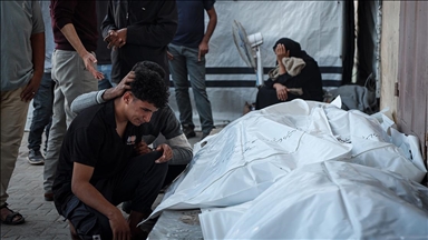 İsrail'in ateşkese rağmen Gazze'de sürdürdüğü saldırılarda 4 Filistinli hayatını kaybetti