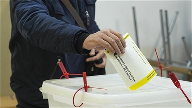 كاران يفوز برئاسة الكيان الصربي في البوسنة والهرسك