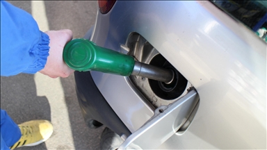 Vlada Srbije obećala da neće biti nestašice goriva uslijed američkih sankcija NIS-u