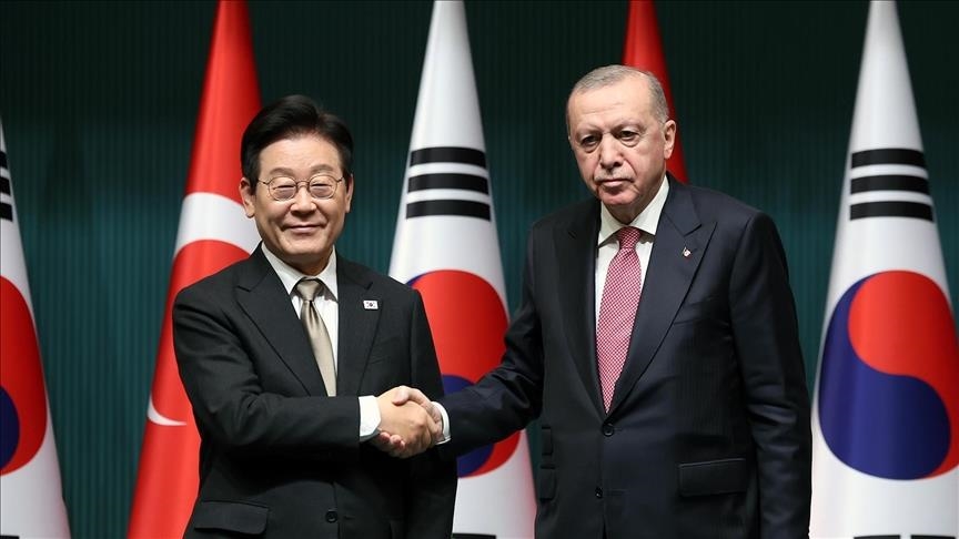 Serokomar Erdogan: Di mijara avakirina santrala hêza Nukleerî da hevdîtinên me yên bi Koreya başûr ra didomin