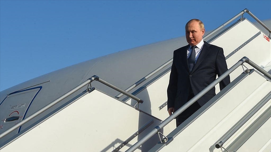 Президент России прибыл в Бишкек с государственным визитом