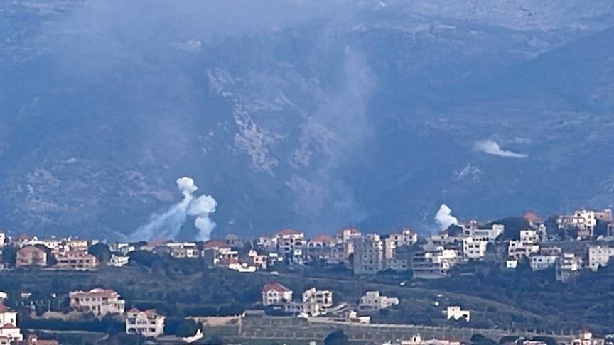 المدفعية الإسرائيلية تطلق قذائف فوسفورية في جنوبي لبنان 