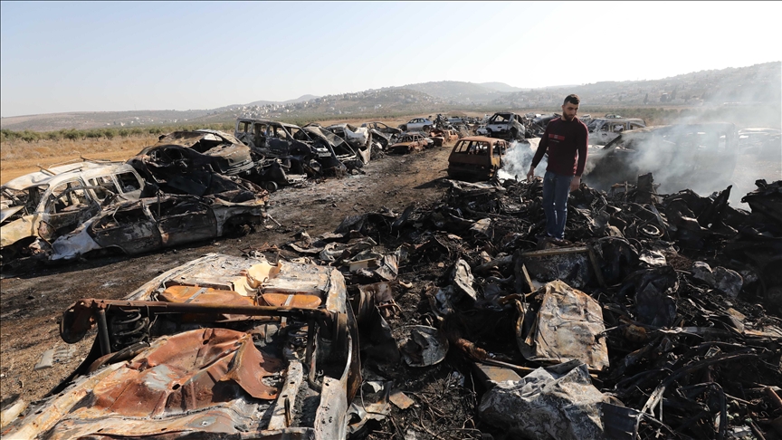 مستوطنون يحطمون منزلا ويضرمون النار في منشأة زراعية وسط الضفة