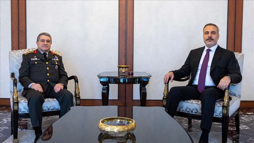 Dışişleri Bakanı Fidan, Genelkurmay Başkanı Bayraktaroğlu\'nu kabul etti