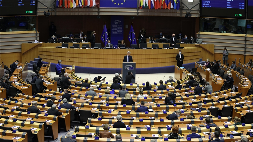 L’UE lance le “Bouclier pour la démocratie” afin de contrer les menaces autoritaires et la désinformation