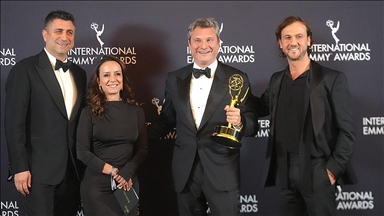 La série turque Deha remporte le prix Telenovela aux International Emmy Awards