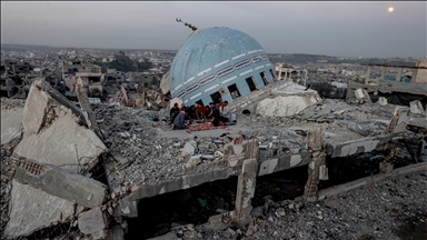 "غزة في 10 أمتار".. جدارية فنية تلخص حرب الإبادة الإسرائيلية