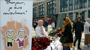 France : réactions à la proposition de loi de Wauquiez sur le voile des mineures