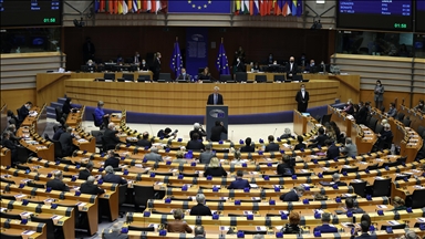 L’UE lance le “Bouclier pour la démocratie” afin de contrer les menaces autoritaires et la désinformation