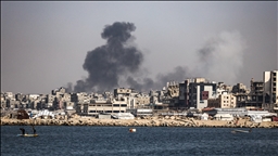 İsrail ordusu Gazze kentinde konutları yıktı, Han Yunus'u topçu atışıyla bombaladı