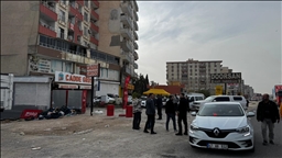 Li Mêrdînê jin û mêrek û qîza wan a 5 salî li malê bi kuştî hatin dîtin