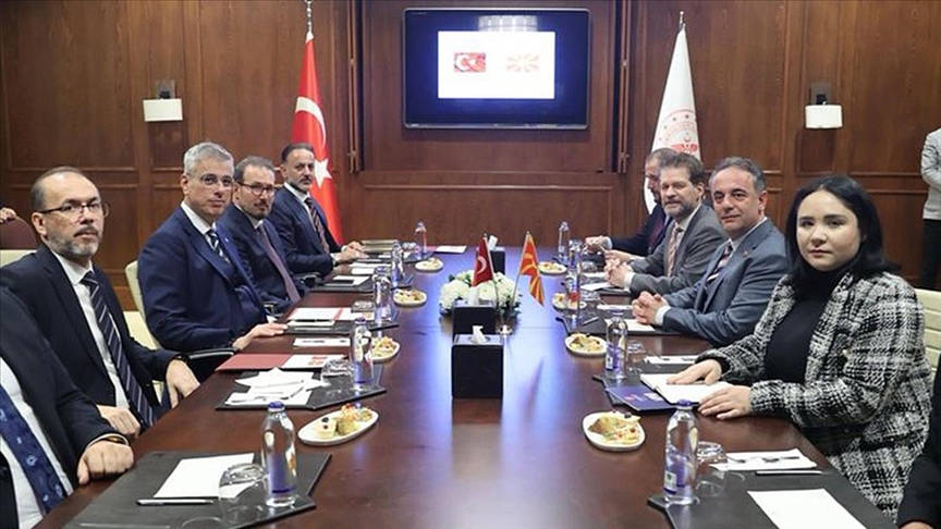 Министерот за здравство на Турција, Мемишоглу, се сретна со својот колега од Северна Македонија, Алиу