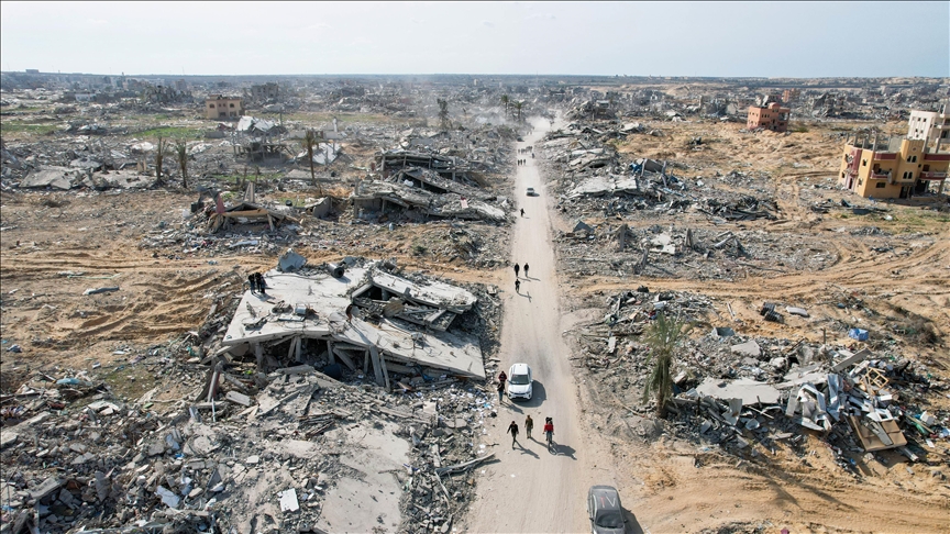 إسرائيل تعلن استهداف 6 فلسطينيين برفح وتدعي خروجهم من نفق