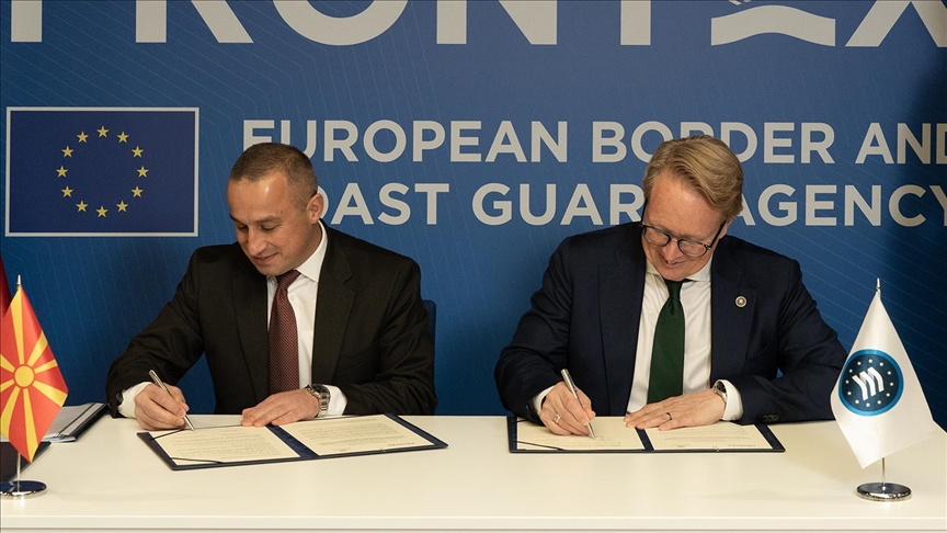 maqedonia-e-veriut-nenshkruan-memorandum-mirekuptimi-me-frontex-in