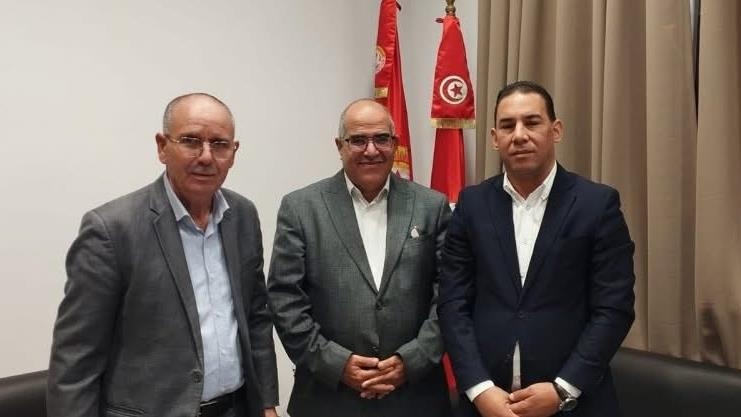 اتحاد الشغل يتشاور مع نقابة المحامين ورابطة حقوقية "لحل مشاكل تونس"