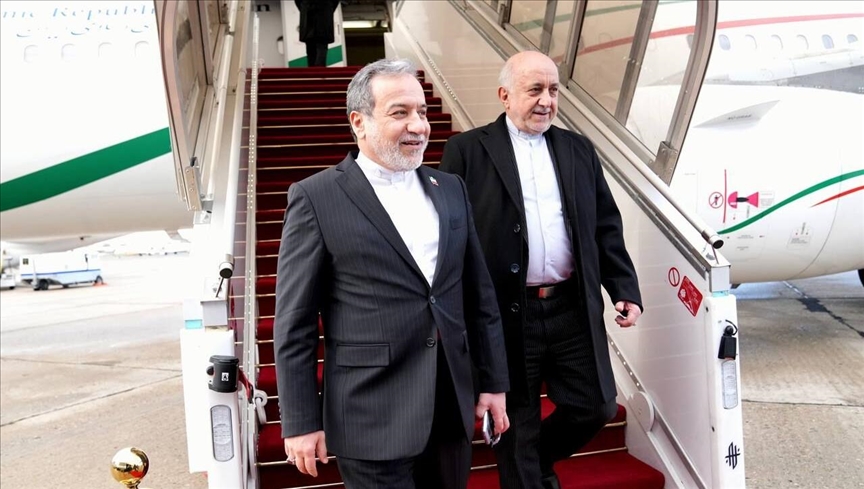 سفر وزیر خارجه ایران به پاریس