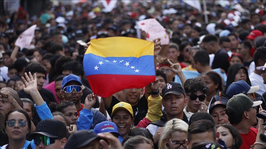 Thousands march in Venezuela to protest US 'threats,' show support for President Maduro