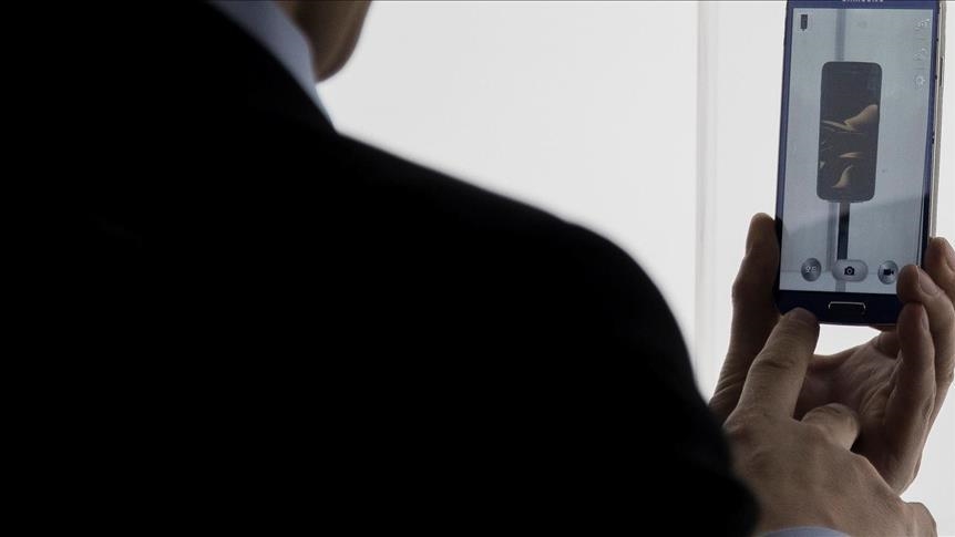 French health agency finds no proven link between mobile phones and cancer