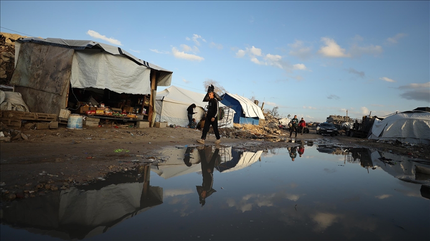 بەھۆی باران بارینی بەخوڕ لە غەززە زیان بەر ٢٢ ھەزار خێوەتی ئاوارە فەڵەستینییەکان کەوتووە