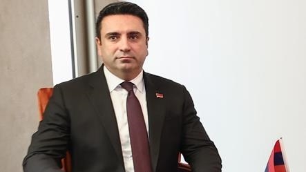 Спикер парламента Армении заявил о готовности посетить Азербайджан
