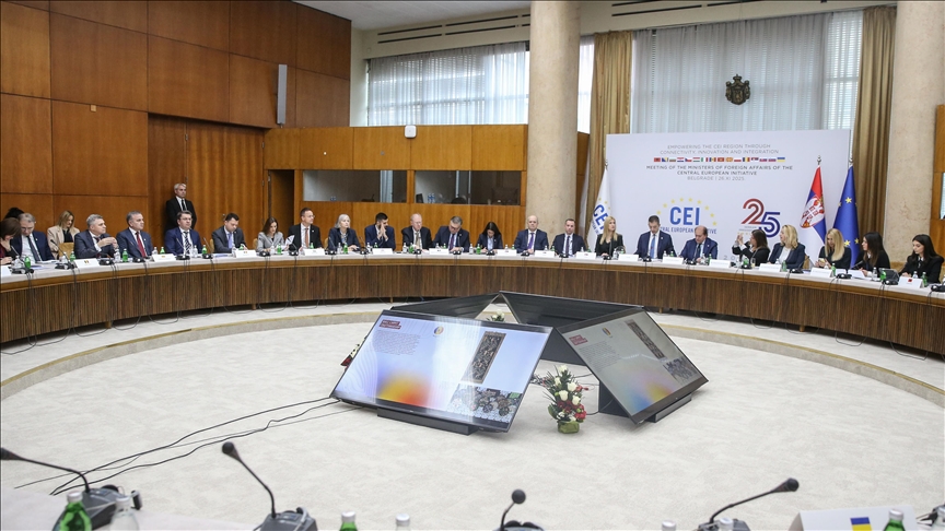 Gjuriq  Lidhshmëria  fokusi kryesor i kryesimit serb të Nismës së Evropës Qendrore