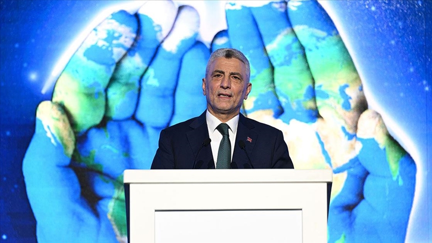 Ticaret Bakanı Bolat: Müslüman tüketicilerin helal ürün ve hizmetlere yaptıkları harcama 2,3 trilyon dolara ulaştı