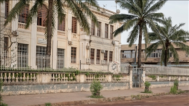 Gunfire heard near Guinea-Bissau presidential palace as 2 candidates claim election victory: Report