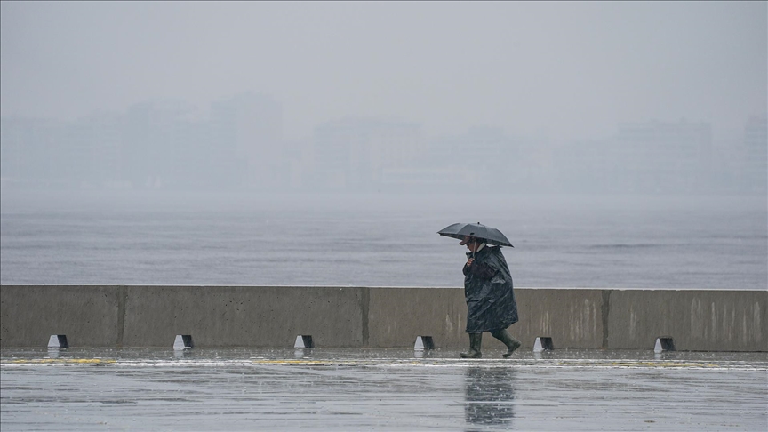 Yurdun batı kıyıları için kuvvetli yağış uyarısı