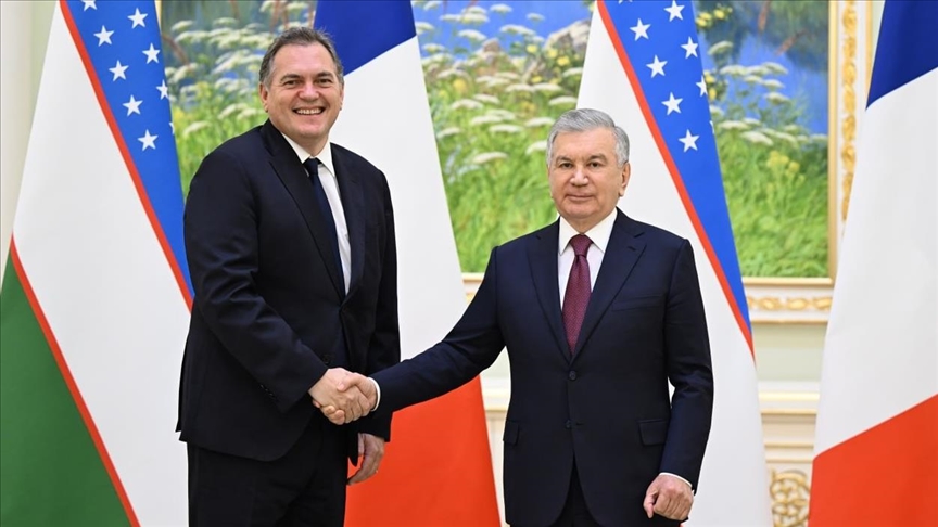 Мирзиёев и министр транспорта Франции обсудили углубление стратегического партнерства