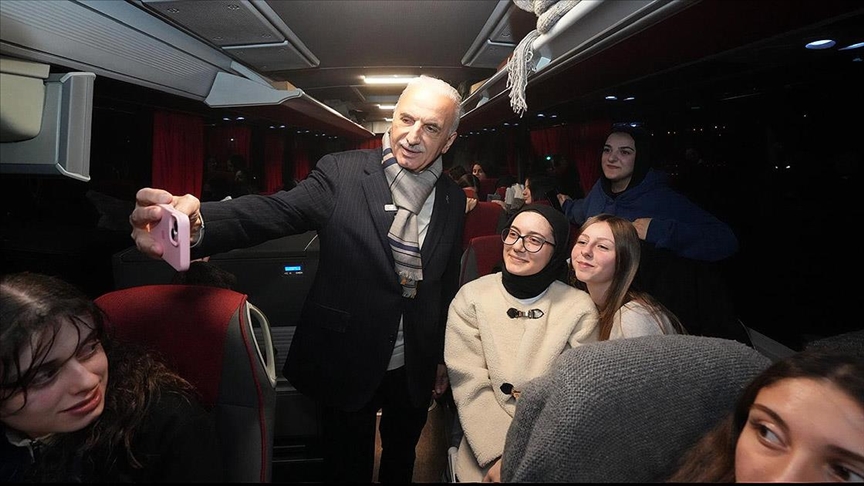 Ümraniyeli öğrenciler Çanakkale'deki tarihi mekanları ziyaret etti