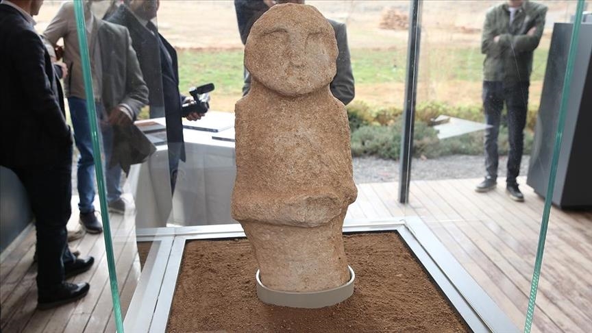 Peykerên mirovan ên 3 rehendî yên serdema neolîtîk cara yekem wê bên nîşandan