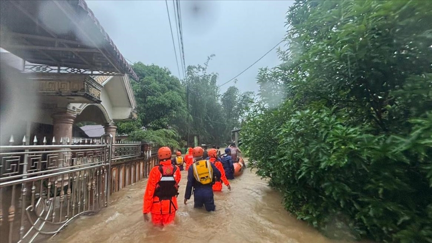 Flooding, landslides kill 31 across Sri Lanka