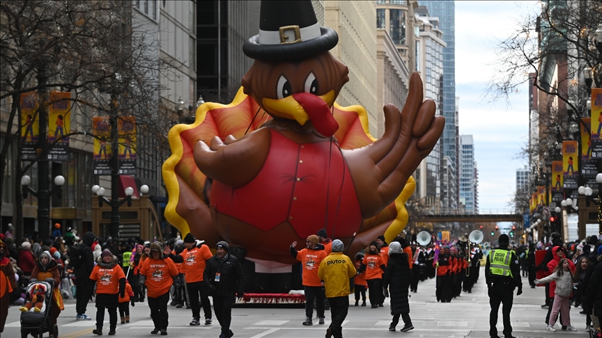 Parada tradicionale e Ditës së Falënderimeve zbret në rrugët e Nju Jorkut për herë të 99 të