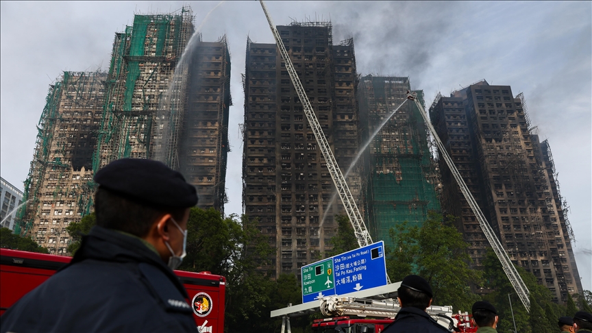 Билансот на жртви во пожарот во Хонгконг се искачи на 75, стотици се водат како исчезнати