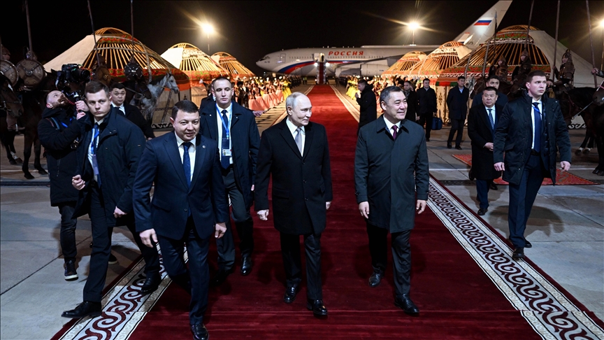 Putin confirma que se celebró una reunión entre funcionarios rusos y ucranianos en Abu Dabi por iniciativa de Kiev