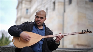 Otizmli müzik dehası lisenin ardından konservatuvar engelini de aştı