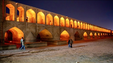 Iran, thahet lumi Zayandeh për shkak të mungesës së zgjatur të reshjeve