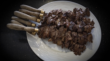 Erzurum'un tescilli cağ kebabı uluslararası gastronomi vitrininde yine zirvede