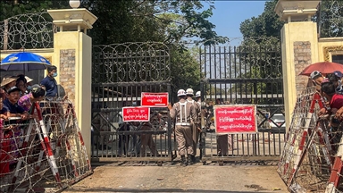 Мјанмар ослободи над 3.000 затвореници пред изборите во декември