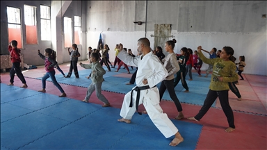 Treneri u Gazi uče djecu samoodbrani tokom oporavka od trauma