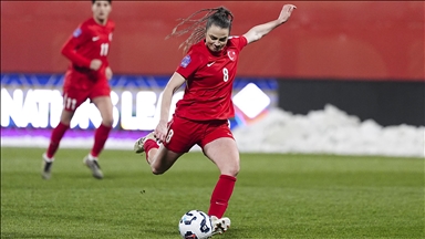 Kombëtarja turke e futbollit për femra do të presë nesër Shqipërinë në një ndeshje miqësore