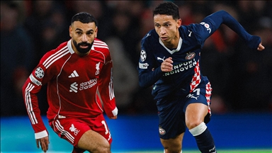 قدم.. ليفربول يواصل السقوط بالخسارة أمام آيندهوفن برباعية