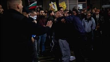 Sukobi policije i demonstranata u Bugarskoj na protestima protiv prijedloga budžeta za 2026.