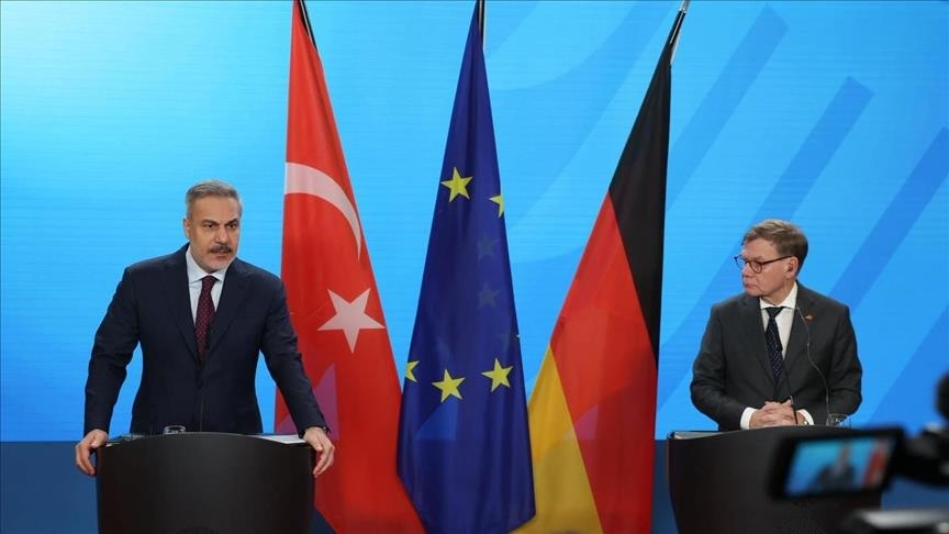 Глава МИД Турции: Анкара и Берлин углубляют сотрудничество