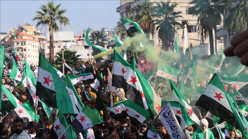 Siri, mbahen festime në përvjetorin e rrëzimit të regjimit të Asadit