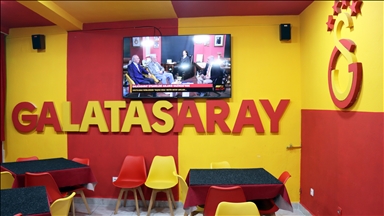 Kuzey Makedonya'daki taraftarlar derbiyi heyecanla bekliyor