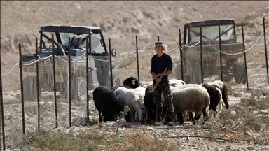 Filistin topraklarını gasbeden İsraillilerin Batı Şeria'da işlediği suçlardan sorumlu  İsrailli 4 hareket