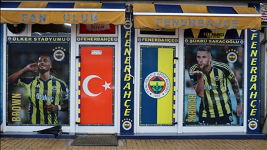 Kuzey Makedonya'daki taraftarlar derbiyi heyecanla bekliyor