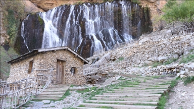 شلالات كابوزباشي.. لوحة طبيعية متدفقة طوال العام في قيصري التركية