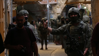 Palestinian shot by Israeli soldier near military checkpoint south of East Jerusalem